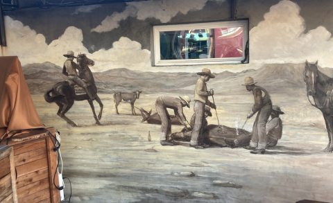 exterior restaurant mural